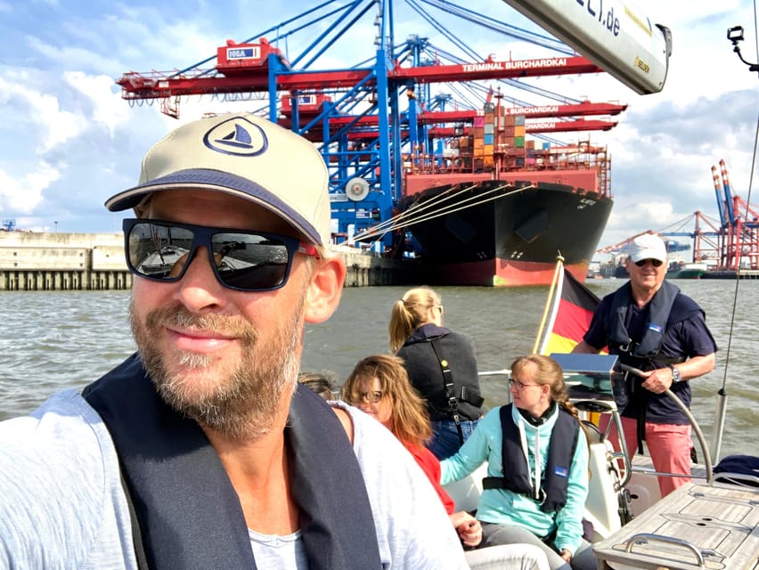 "After Work" - Sailing-Yacht Cruising Event, Hamburg/Elbe - Steering time and the skipper’s style: how you get involved