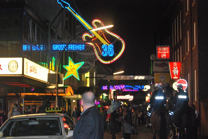 Ahoy St.Pauli at night - the legendary Kieztour - Why This St. Pauli Night Tour Works for First-Timers