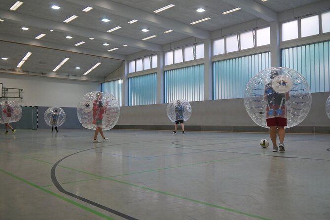 Bubble soccer in the center of Hamburg with beer / champagne - Where it fits in your Hamburg day