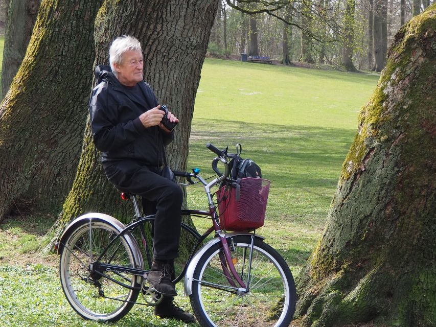 Celebs, Waterfronts and Nature Cycle Tour - Should you book the Celebs, Waterfronts and Nature Cycle Tour?