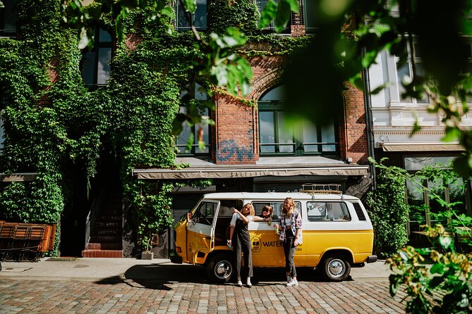 Discover Hamburg in a retro Bulli - Why a retro VW Bulli changes the way you see Hamburg