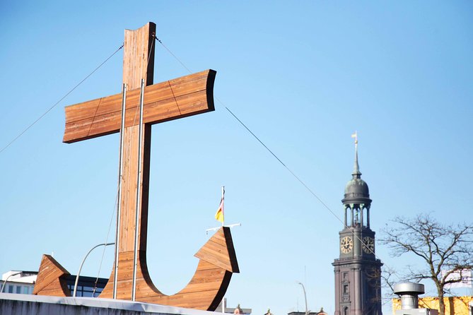 Discover Hamburg: Private Walking Tour - Town Hall Hamburg: A Quick First Anchor