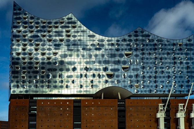 Elphi Plaza und HafenCity kulinarisch – Die Food Tour - Meeting near Chicagostraße: timing and the walking pace