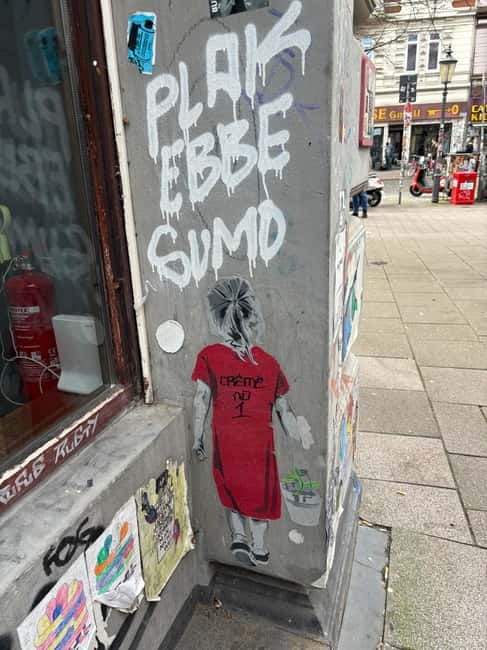 English guided insider tour through the Schanzenviertel - Key Highlights You’ll Actually Notice