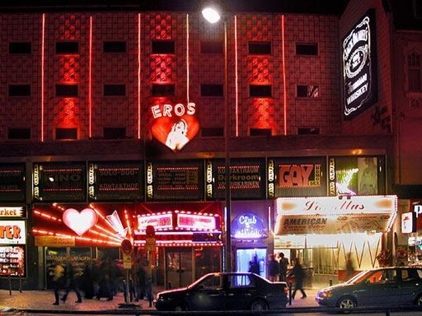 English guided tour Reeperbahn "Red light and Offence" - Key highlights at a glance