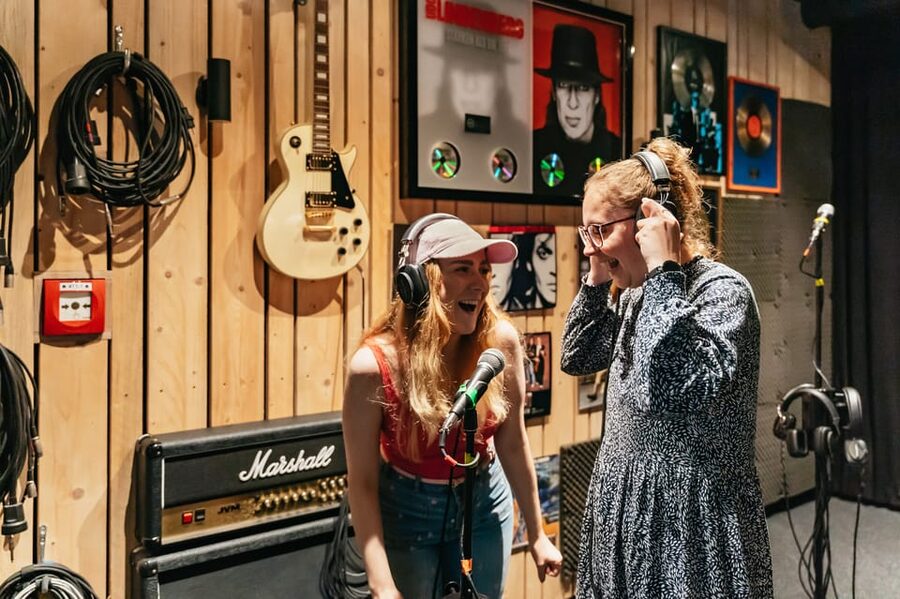 Express-Tour Panik City Udo Lindenberg Multimedia Experience - Language and guide clarity: the one thing to watch