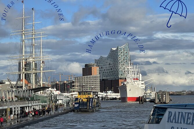 Free Tour: History of the Port, Red Light District and the Beatles - Stop 3: Reeperbahn, the red-light avenue with a long memory