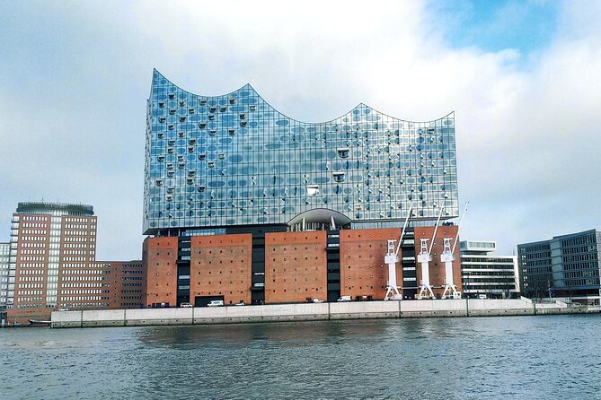 Free Tour: History of the Port, Red Light District and the Beatles - Stop 5: Beatles-Platz, a short stop that lands the theme