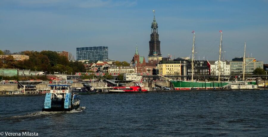 German Hamburg Historic City Center Pay-What-You-Want Tour - Medieval Churches: Quiet Treasures You’ll Actually Notice