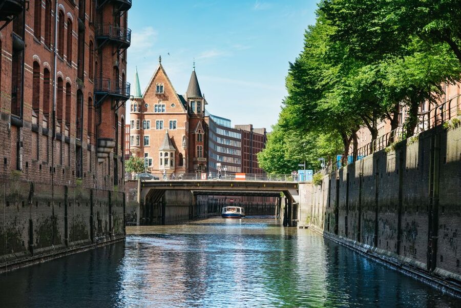 Hamburg: 1.5-Hour Harbor and Speicherstadt Day Cruise - Who should book this Hamburg cruise (and who should pass)