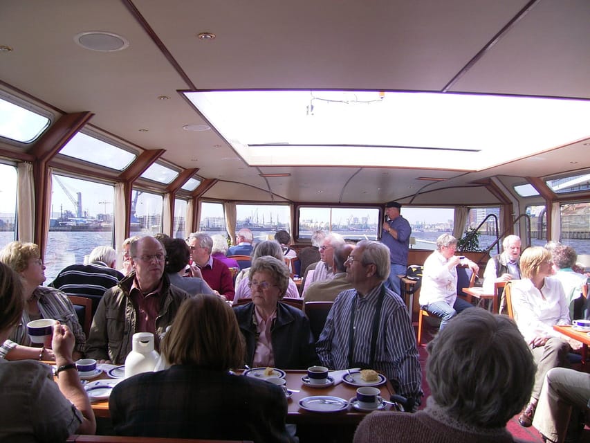 Hamburg: 1-Hour Harbor Cruise - Price and value: is $28 per person a smart buy?