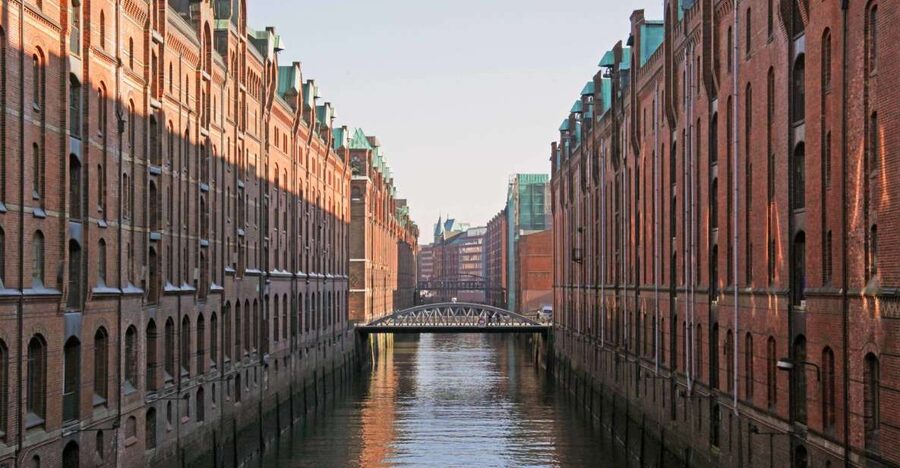Hamburg: 2.5-Hour Discovery Tour - Quick take
