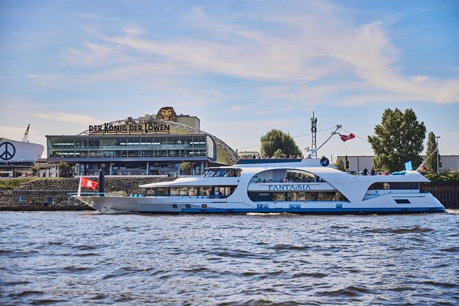 Hamburg: 2-hour harbor cruise - Key highlights you’ll actually use