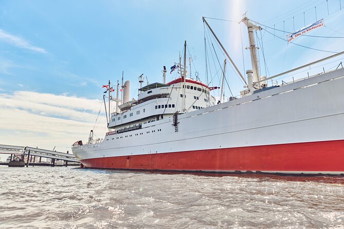 Hamburg: 2-hour harbor cruise - Why this Hamburg harbor cruise feels like good value