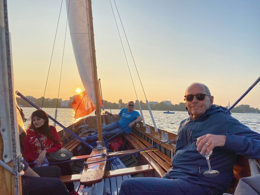 Hamburg: Alster River Sailboat Tour with Sundowner - Drinks, deck time, and how to stay comfortable