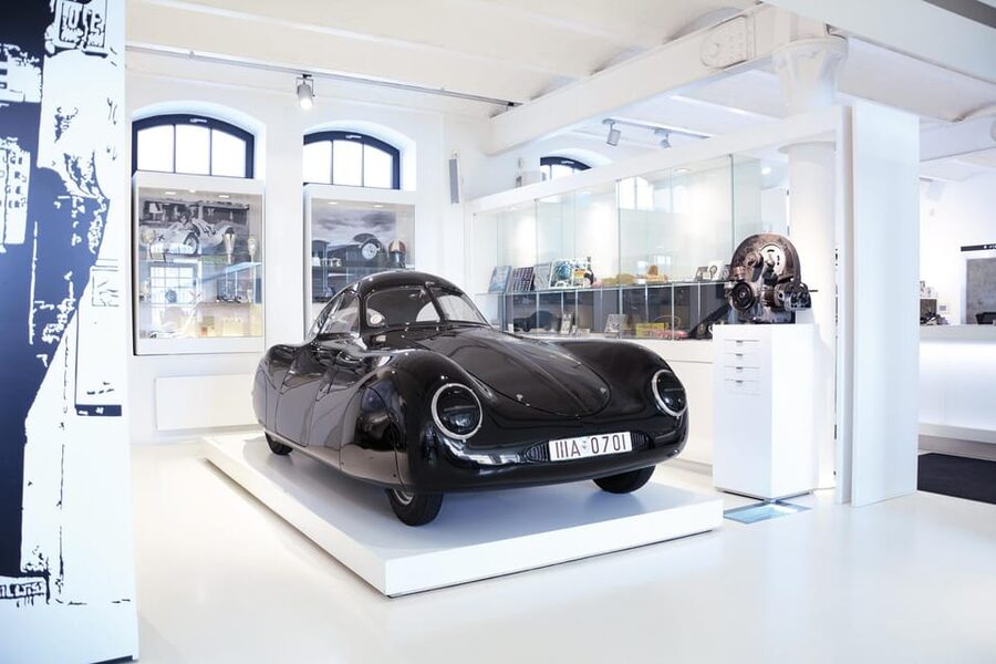 Hamburg: Automuseum PROTOTYP ticket - Graf Trips and Prof. Porsche: why the names matter