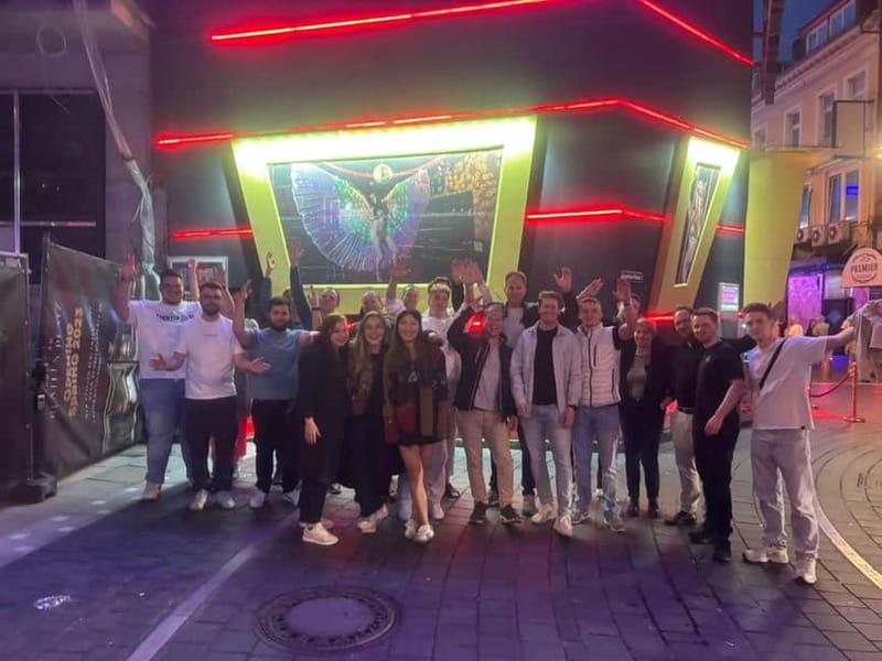 Hamburg Bachelor(ette) Premium Party with Night PubCrawl - What the included shots really mean for your budget