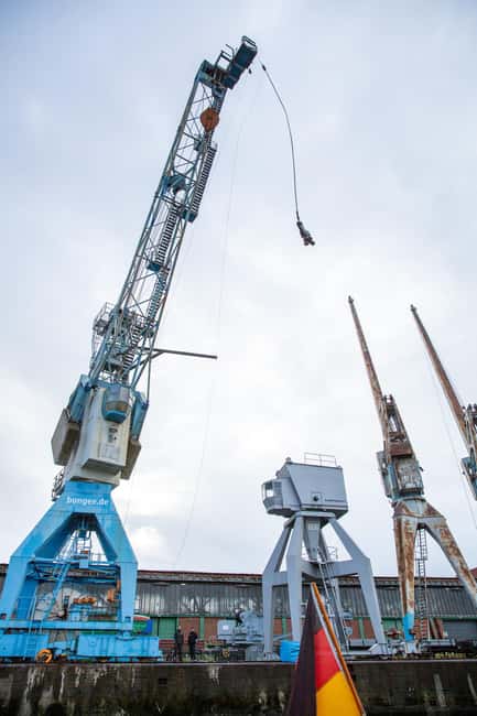Hamburg: Bungee Jumping 50 Meters High over the Harbor - Key things that make this jump worth it