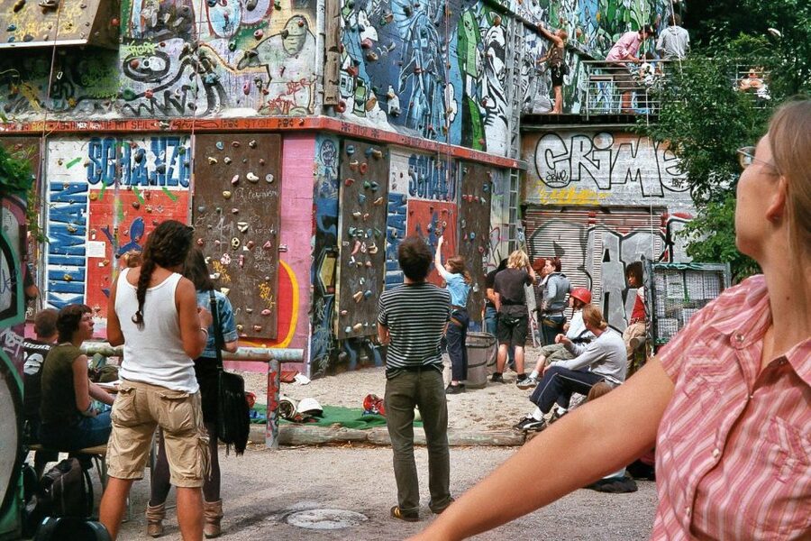 Hamburg: Downtown, Alster & Creative Neighborhoods by Bike - What kind of traveler should book this ride?