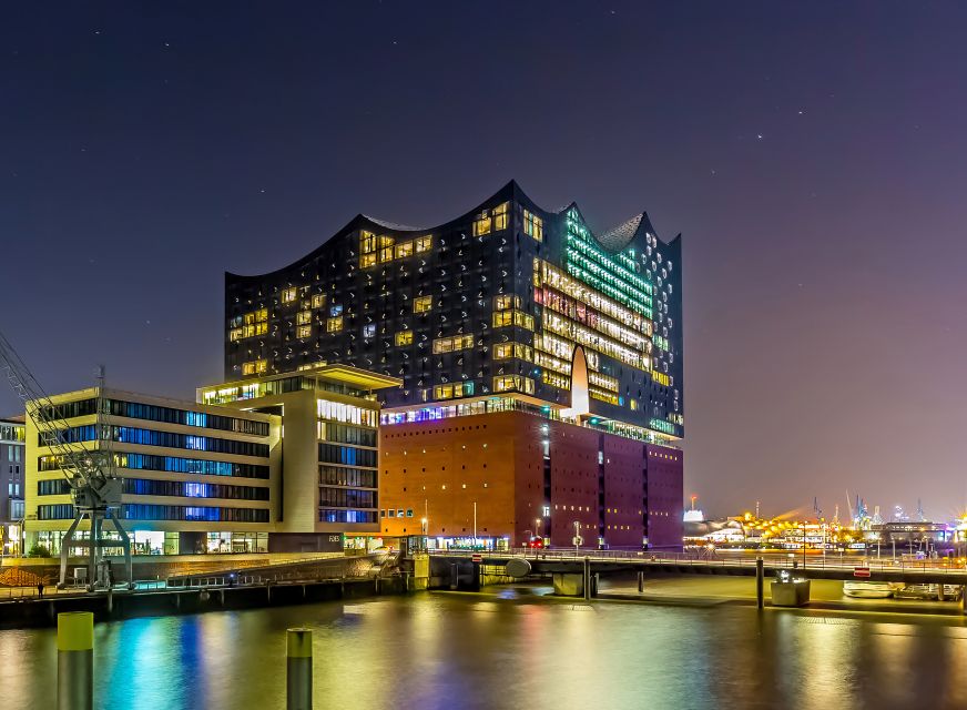 Hamburg: Elbphilharmonie Plaza Guided Tour - Meeting the Elphi Up Close: What Your Guide Explains Inside