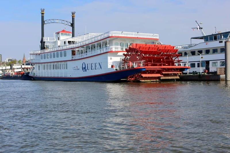 Hamburg: Guided Grand Harbor Sightseeing Cruise by Ship - Musical theaters along the harbor: spotting shows you can actually name