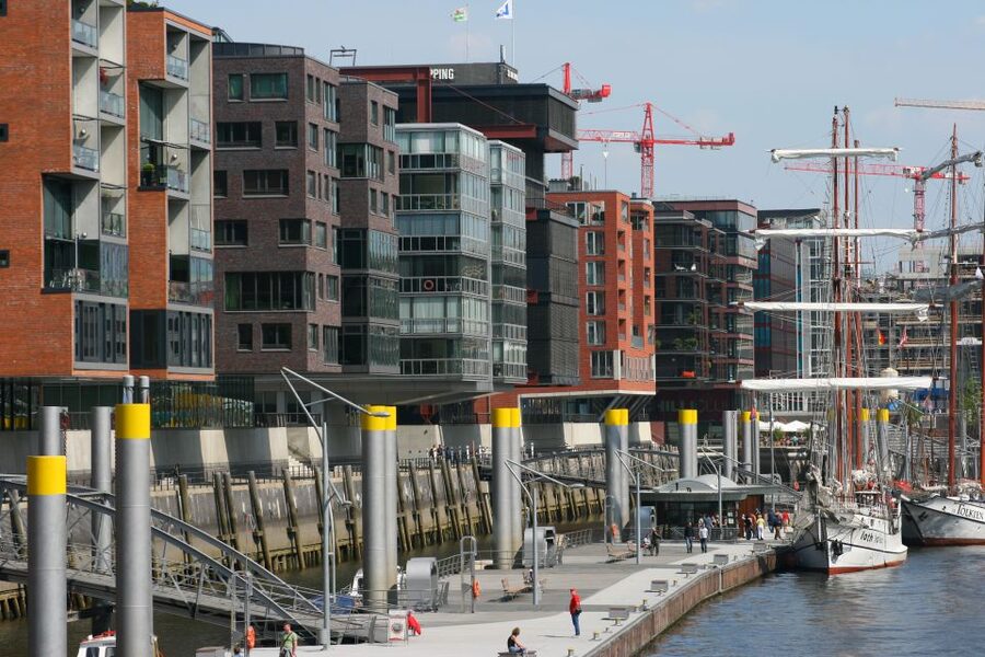 Hamburg: Guided Port Walk for Families - Key highlights you’ll care about