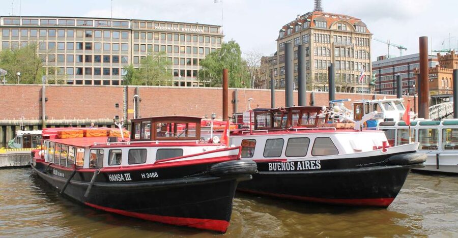 Hamburg: Harbor Cruise - Quick highlights on the water