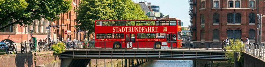 Hamburg: Harbor Cruise and Bus City Hop-On Hop-Off Tour - Why Hamburg’s waterfront cruise is the best warm-up