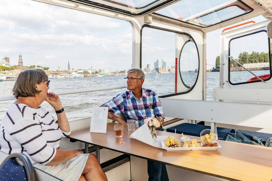 Hamburg: Harbor Cruise with Wine and Cheese - Quick key points before you go