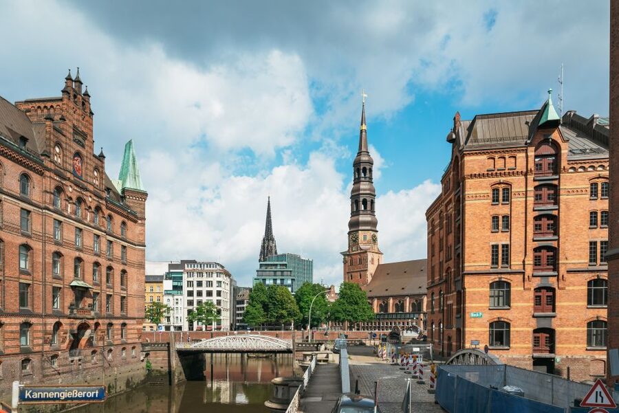 Hamburg: Line A Sightseeing Hop-On Hop-Off Bus Tour - Key things to know before you ride (Line A)