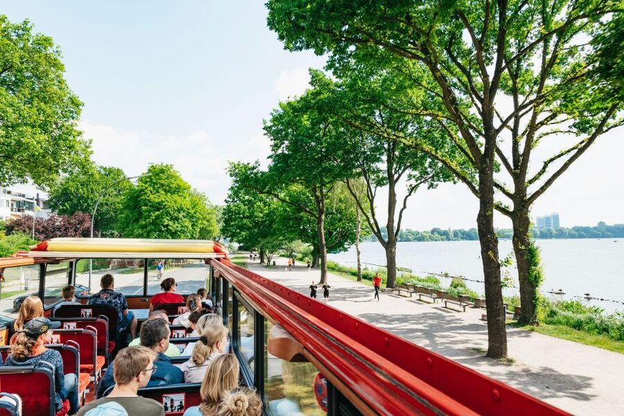Hamburg: Line A Sightseeing Hop-On Hop-Off Bus Tour - Quick practical tips for your ride