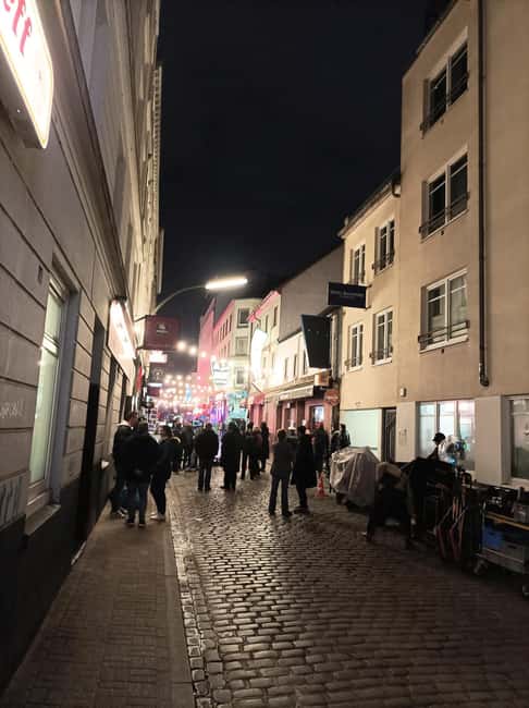 Hamburg: Neighborhood tour with a former dominatrix - Price: $73 per group up to 4, and when it’s good value