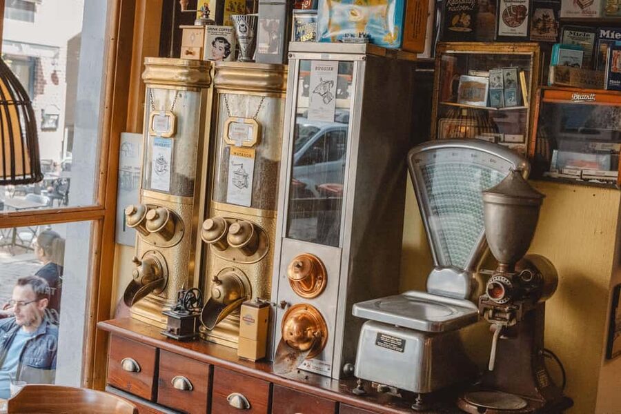 Hamburg Old Town on foot - the guided tour with heart - HafenCity and the Elbphilharmonie: merchant tradition meets music city