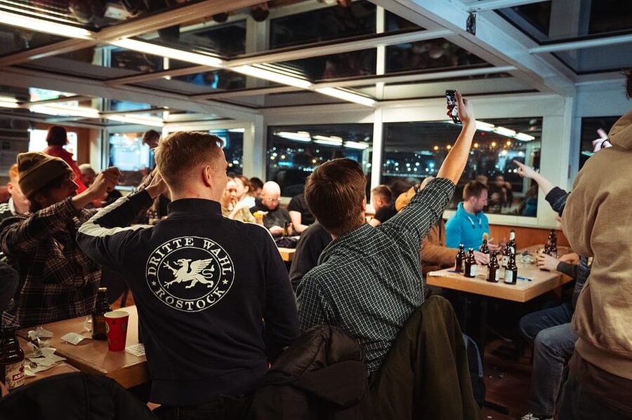 Hamburg: Party Bingo with the Bingo Gringos - What Type of Traveler Should Choose This?