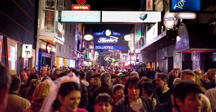 Hamburg: Private Tour Red Light District Walking Tour - Why St. Pauli’s Reeperbahn makes more sense with a guide