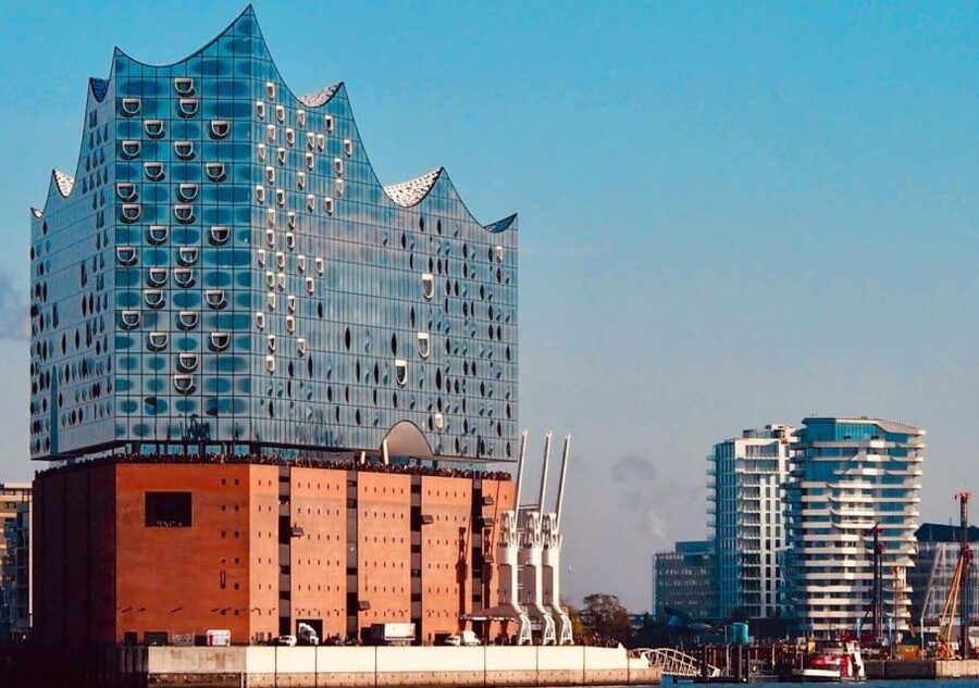 Hamburg: Private Tour UNESCO Speicherstadt and HafenCity - Key things to know before you go