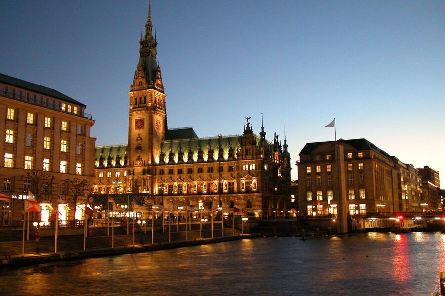 Hamburg Private Tour with a Local Guide - What this Hamburg private tour really feels like on the ground