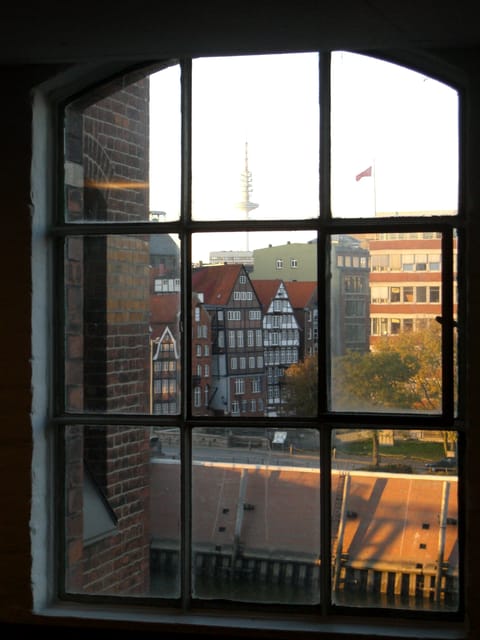 Hamburg: Private - Town Hall, Speicherstadt, Elbphilharmonie - Price and Group Size: Is $294 Worth It?