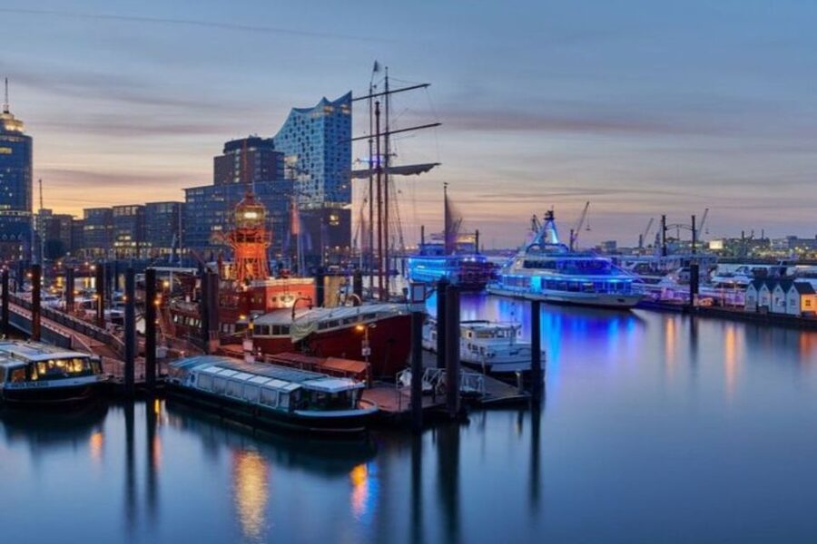 Hamburg : Private Walking Tour With A Guide (Private Tour) - The core experience: iconic sights plus real Hamburg