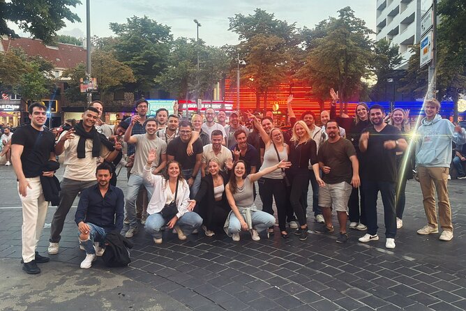 Hamburg PubCrawl: 4 Venues, Welcome Shots + Club Entry - Four Venues, One Flow: Why the Guide’s Timing Matters