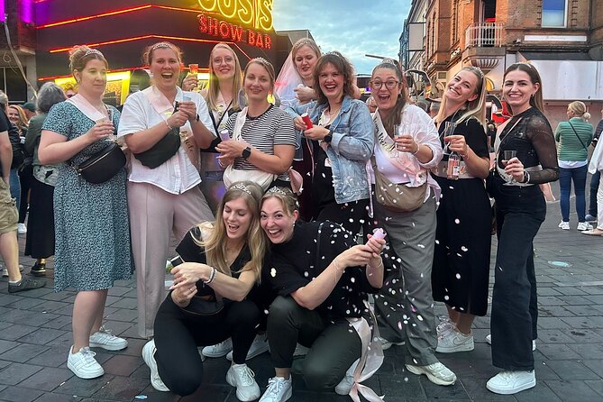 Hamburg PubCrawl: 4 Venues, Welcome Shots + Club Entry - Practical Tips: How to Make the Most of Your Night