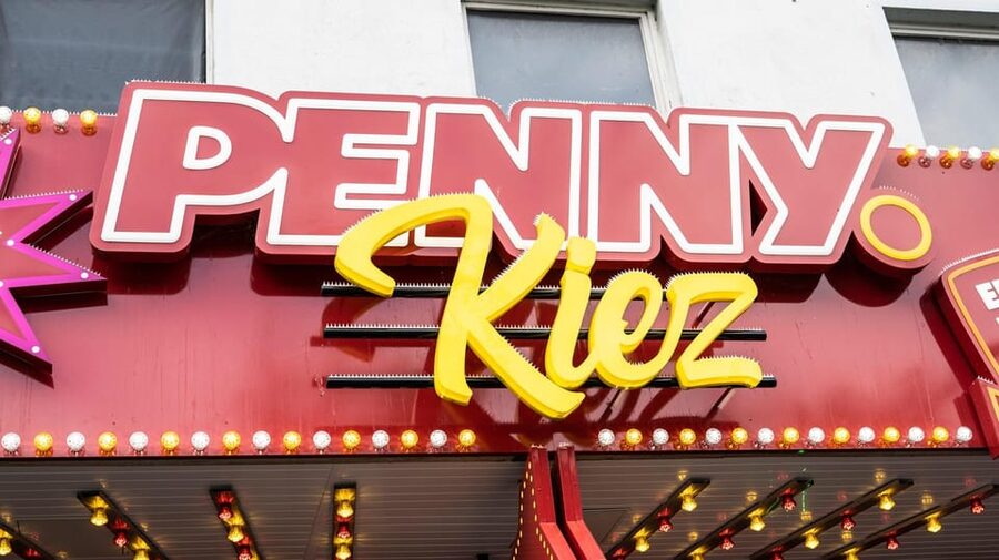 Hamburg: Reeperbahn & St. Pauli by Day - Key highlights and why they matter