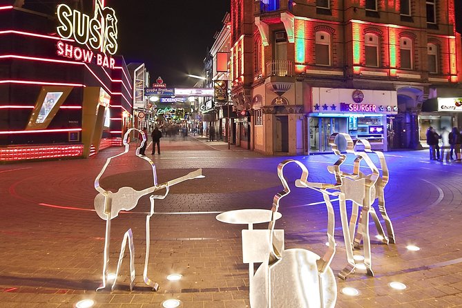 Hamburg Reeperbahn Tour with a Guide - Reeperbahn Night Walk: What This Tour Gets Right