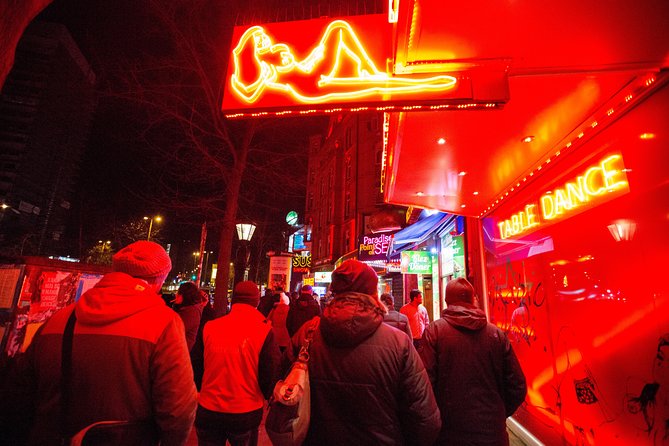 Hamburg Reeperbahn Tour with a Guide - Meeting Points and How Not to Waste Time