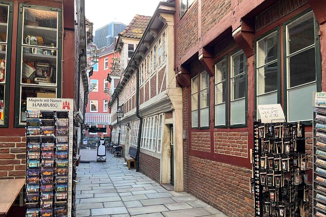 Hamburg's Historical Highlights: A Self-Guided Audio Tour - Alsterarkaden, Bleichenfleet, and Stadthöfe: merchant Hamburg on the move