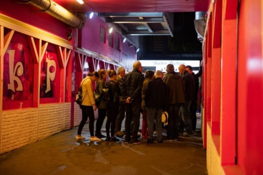 Hamburg: Saint Pauli Quickie - Die kurze und sexy Tour - A 90-Minute Taste of St. Pauli’s Reeperbahn