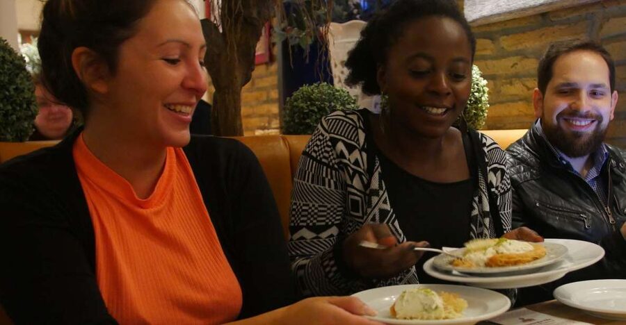 Hamburg: Schanzenviertel Culinary Tour - Five tastings in Hamburg: how the food stops are meant to work