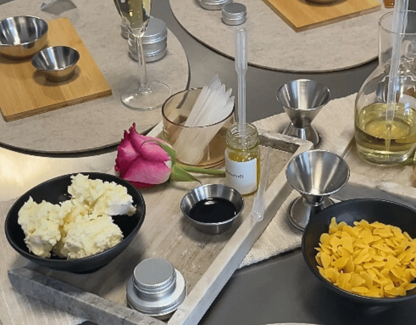 Hamburg: Skin Care Workshop with Champagne - Who should book this workshop (and who might want to skip it)