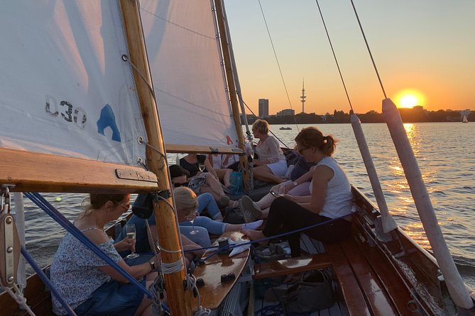 Hamburg Small-Group Sunset Sailing Cruise on Lake Alster - Small-Group Energy: Personal Attention Without the Loud Tour