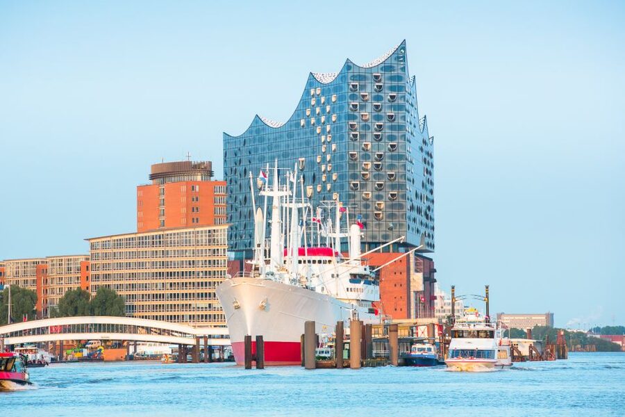 Hamburg: Speicherstadt and HafenCity Tour - Speicherstadt: warehouses from the Hanseatic League era